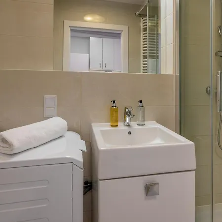 Apartment Rentplanet - Atal Square