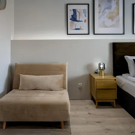 Appartement Rentplanet - Atal Square *