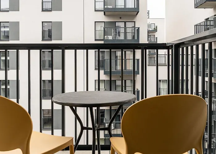 Rentplanet - Atal Square Апартаменты