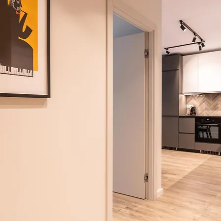 Rentplanet - Atal Square Breslavia