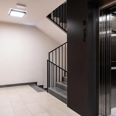 Rentplanet - Atal Square فروتسواف