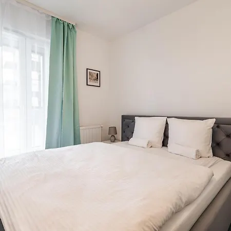 Apartamento Rentplanet - Atal Square *