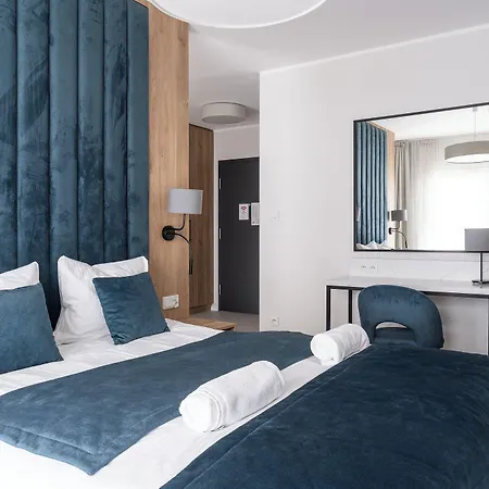 Rentplanet - Atal Square Apartamento