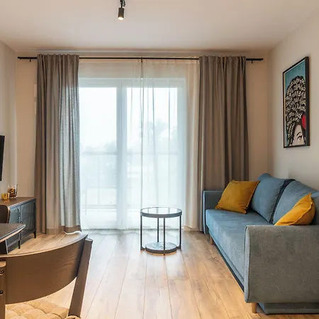 Rentplanet - Atal Square Apartamento *