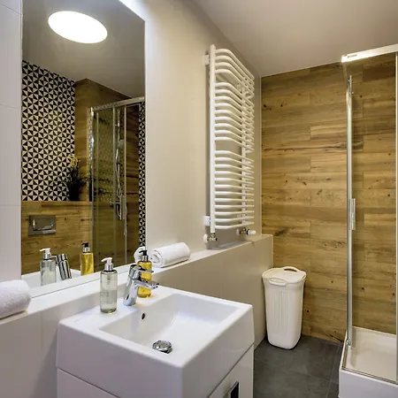 Rentplanet - Atal Square Appartamento Breslavia