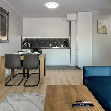 Rentplanet - Atal Square * Breslau