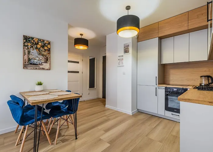 Rentplanet - Atal Square Apartmán *